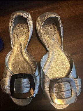 Lanvin Metallic Silver Ballet Flats with Decorative Square Buckles